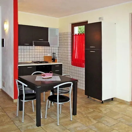 Holiday home Hausteil 310s *
